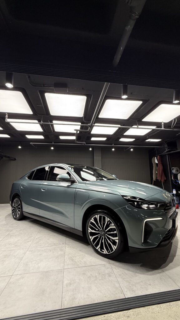 Olex Moi Garage proje fotoğrafı